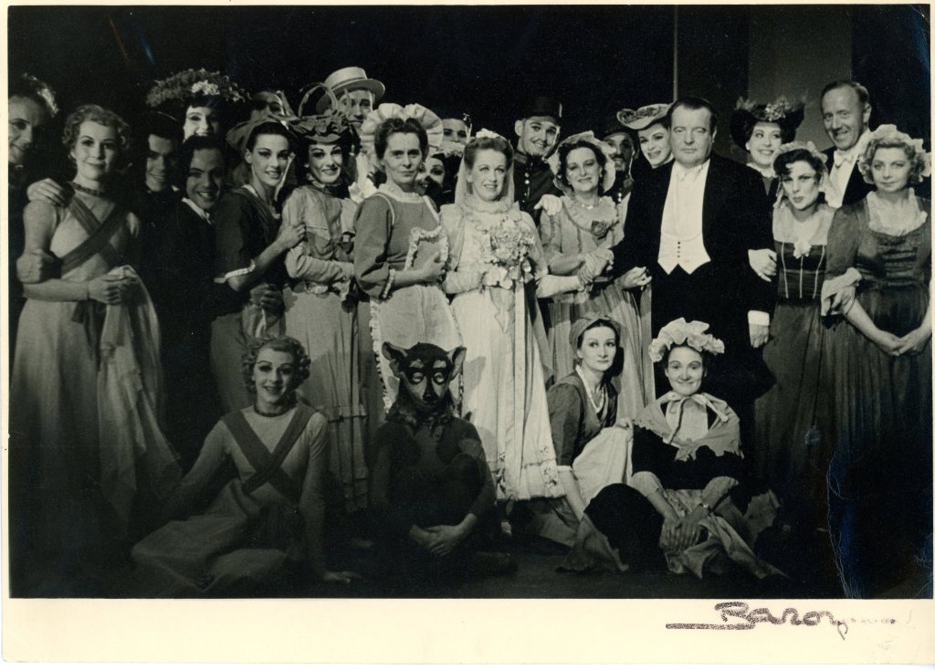 Sadler's Wells 21st Anniversary Gala
© Baron, Royal Academy of Dance Archives
